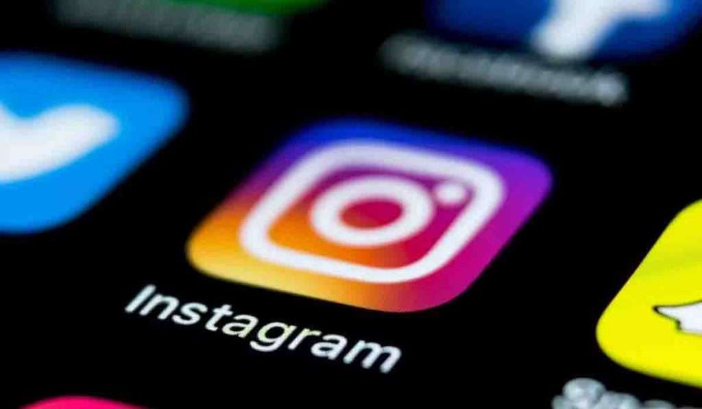 Instagram ची सेवा रात्रीपासून ठप्प, जगभरातील लाखो यूजर्स वैतागले