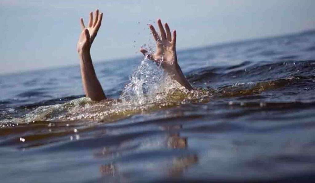 खडकवासला धरणात पोहण्यासाठी गेलेल्या ९ मुलींपैकी ७ मुलींना वाचवण्यात यश २ मुली मृत्यू