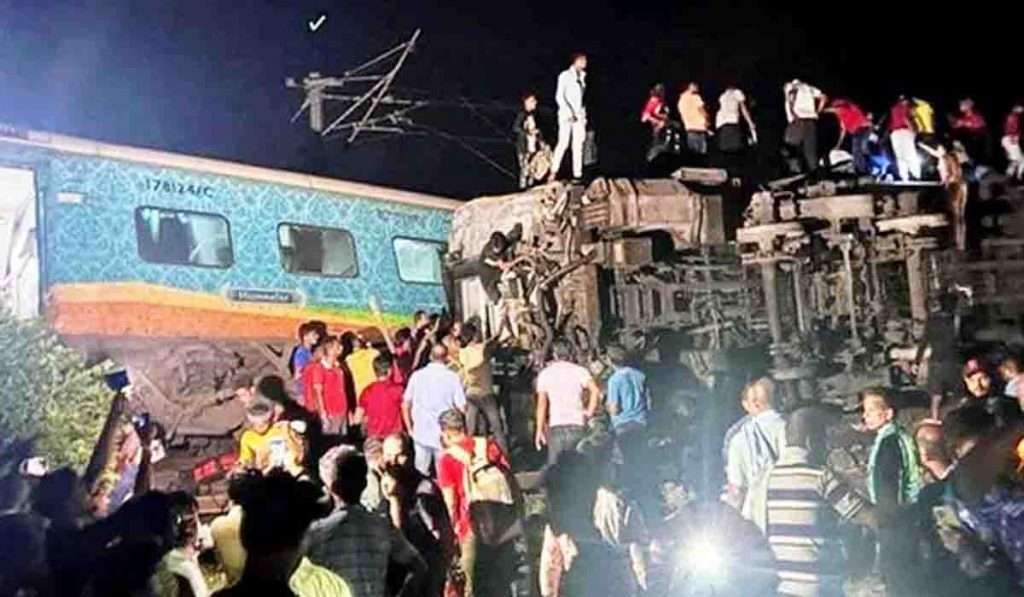 Odisha Train Accident, २००४ नंतर जगातील सर्वात मोठा रेल्वे अपघात, २३३ लोकांचा मृत्यू तर…